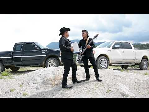 Prieta Casada - Los Felinos Del Norte