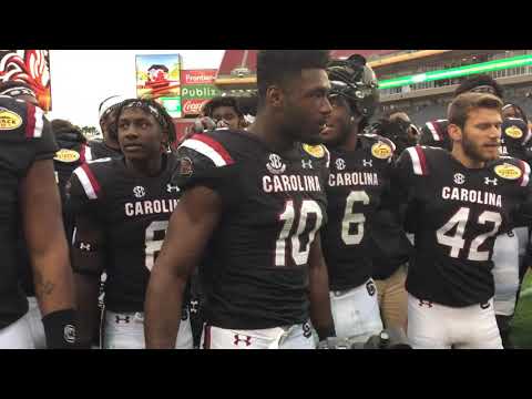 Skai Moore, Taylor Stallworth take in final alma mater as players