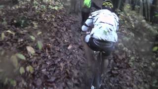 preview picture of video 'Flins 2013 - La rando de Gino - Randonnée VTT avec la Team Lachelefreins'