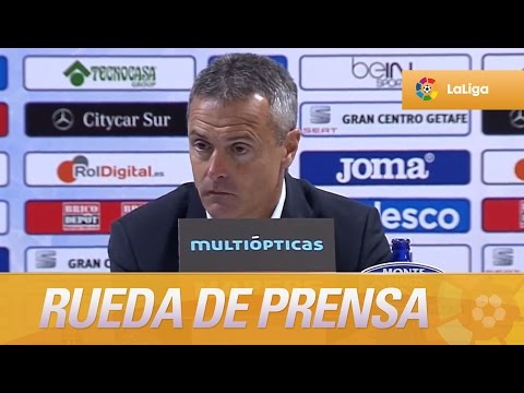 Escribá: "El punto compensa el esfuerzo que están haciendo los jugadores"