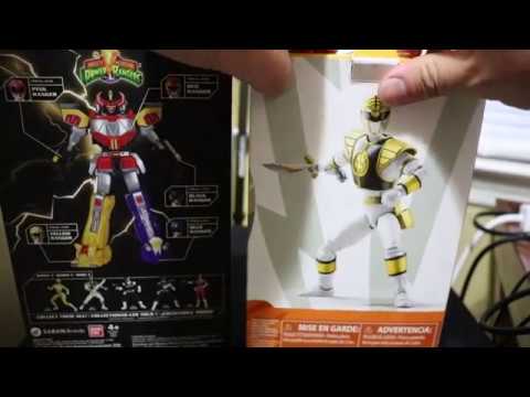 Hasbro Lightning Collection vs. Bandai Legacy Collection - Mighty Morphin' White Tiger Power Ranger