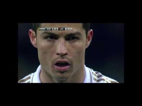 Cristiano Ronaldo vs Levante Home (06.04.2013)