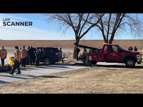 Lincoln Fire Recover Stolen Vehicle From Water | Homes Lakes | 12-04-22