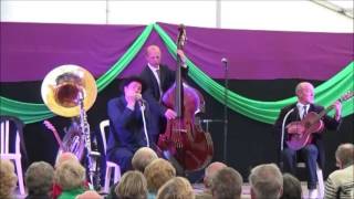 Hot Fingers perform &quot;Cornbread, Peas and Black Molasses&quot; at Upton Jazz Festival 2016