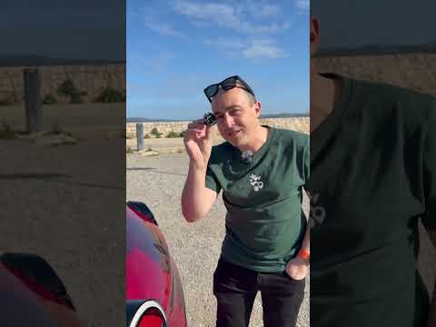 Un accessoire complètement chelou débarque pour la Twingo électrique 😅