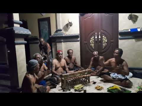 Desa Nagasepaha genjek ibu Bidan