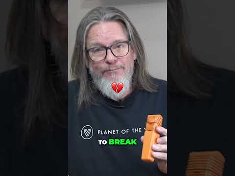 The Veazy Has No Glass… But Does It Need It?