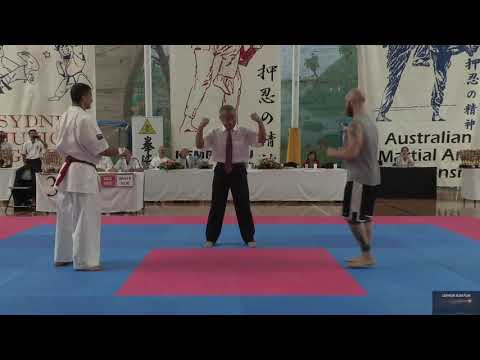 Full contact Karate Fight and a Knockout in 30 Secs Winner is Hamid Zandi