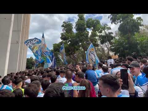 Málaga CF 2-1 Celta de Vigo (Celta Fortuna) Previa y recibimiento al Málaga a llegada a La Rosaleda