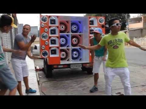 Mc Barriguinha  - Passinho do Romano (Clipe Oficial)