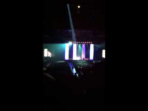 download lagu mp3 mp4 Russell Howard Resorts World, download lagu Russell Howard Resorts World gratis, unduh video klip Russell Howard Resorts World