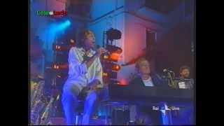 Lucio con Gilberto Gil (Sorrento 2003)