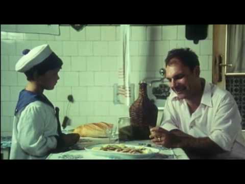 Tko pjeva zlo ne misli - Perice, ljudi su svinje