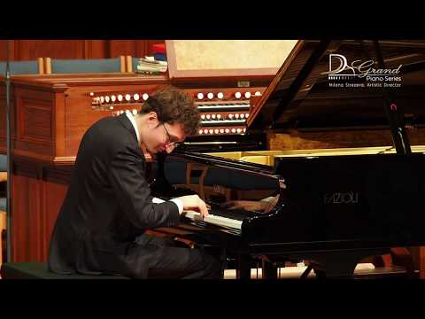 Rodolfo Leone plays Beethoven: Bagatelles Op. 33
