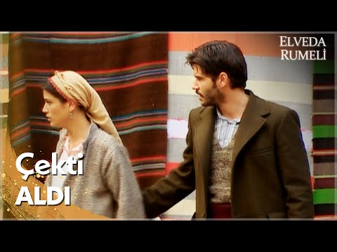Vahide bakakalınca Mustafa dürttü! -  Elveda Rumeli En Efsane Sahneler