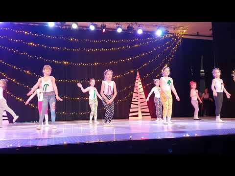 Dunja Lakić - Akrobate, baletski studio "Crnjanski", decembar 2019.