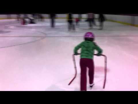 Greta skating