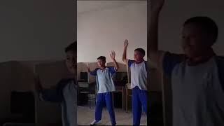 Download lagu 3 April 2024 Hanska Naufal Husein dan Jovan indian song dance mp3