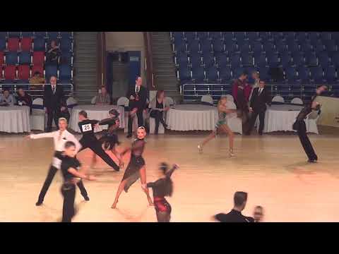 Petr Alexashin - Natalia Karakotova Rus, Pasodoble | WDSF Open Junior II Latin Final