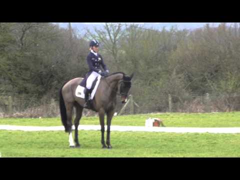 Aldon International CIC1* - Night Line & Yasmin Ingham