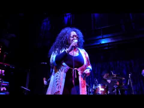1 Kym Mazelle  - Love Can't Turn Around & Got To Get You back - The Jazz Cafe 11 - 10 - 2015