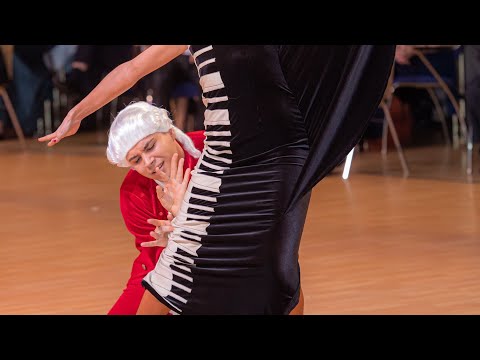 Amadeus by Evgeny Plotnikov & Sophie Schütz