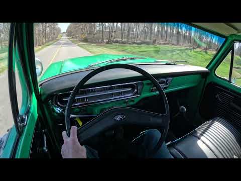 1972 Ford F-250 Custom Highboy 4×4 Flareside