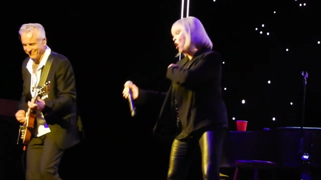 Pat Benatar + Neil Giraldo - Promises in The Dark (Live @Pearl Theater, Vegas 2022)