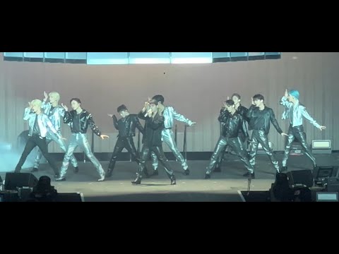 [FANCAM] 8-21-22 Seventeen - Be The Sun World Tour (Houston) - Shadow