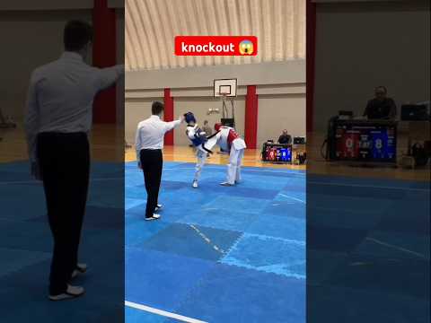 Taekwondo knockout kick 😱 #taekwondo #kick #knockout #tkd #youtubeshorts #shorts #martialarts #views