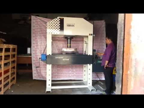 C type hydraulic tile press machine