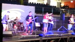 L40 performing in Porirua Waitangi Day 2013