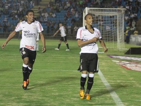 Atlético MG 2 x 3 Corinthians 17°Rodada do  Campeonato Brasileiro 2011