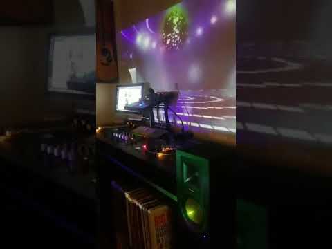 A tribute to 92ktu ...PACO NAVARRO...a live session done to honor the legendary radio personality...