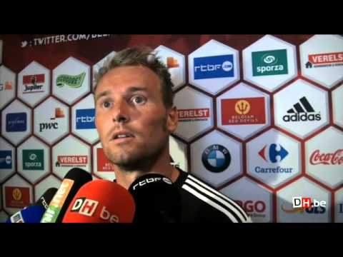 Gillet: "L'équipe nationale a un grand homme comme entraineu