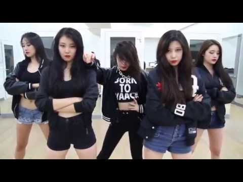 Kim Chungha (김청하) - 'Opulence' By Brooke Candy (KRAZY LAB)