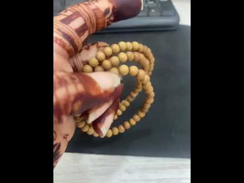 Religious sandalwood beads