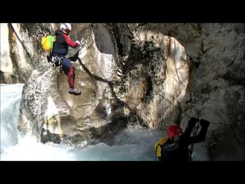 Barranco de Horcajuelos y Zarzalones en Tolox y Yunquera