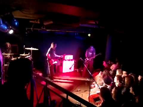 st.vitus camden underworld 7.12.2010 DYING INSIDE