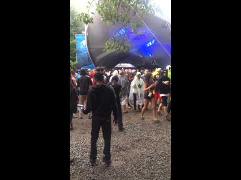 Crazy Dancer at Ile Soniq 2014