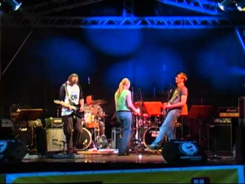 Outreach Open Air 2010 - Raining Sunshine