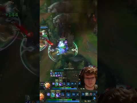 Zilean Running Around in circles is terrible #shorts