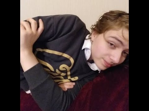 epileptick1d горит на касарика у TORONTOTOKYO на заднем фоне =)