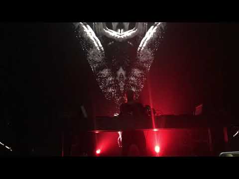 Steve Angello dropping "Beating of my heart"w/"Sweet Disposition" @ Hi Ibiza 2017