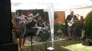 JOLLY ROGER Nice Day to go to the Pub