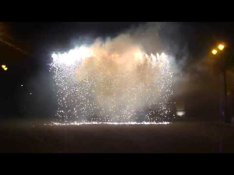 MONTAGANO 15 Agosto 2010 fuochi pirotecnici in Rampa dei Leoni