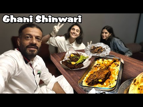 مرسڈیز بینز C200 کیبریلیٹ میں غنی شنواری سے ملاقات | پاک وہیلز