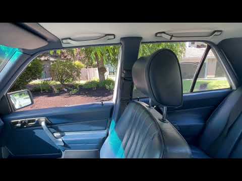 Interior - Power Windows and Power Side Mirror Demo - 1993 Mercedes-Benz 190E (W201) 2.6 (M103)