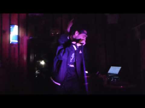 Paranoize - (Live in St-Sauveur)