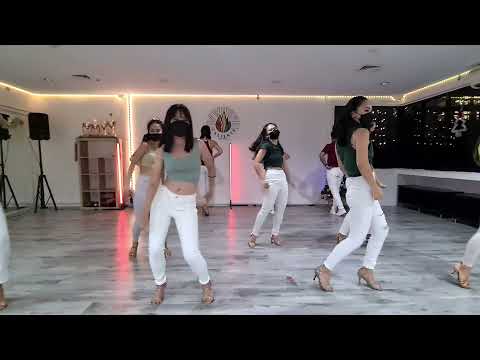 Caliente Dance Studio Singapore Bachata Lady Styling Antonia & Jay Sean - Wild Horses
